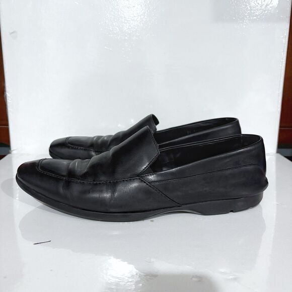 Hugo Boss Loafers Men 10.5 Black Leather Slip On Office Quiet Luxury Officewear main image 5